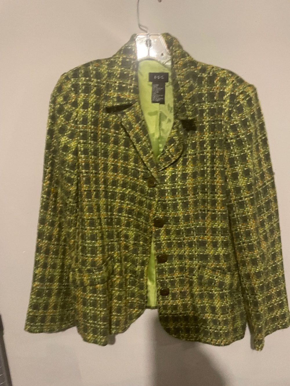 RQT women’s size 8 green jacket